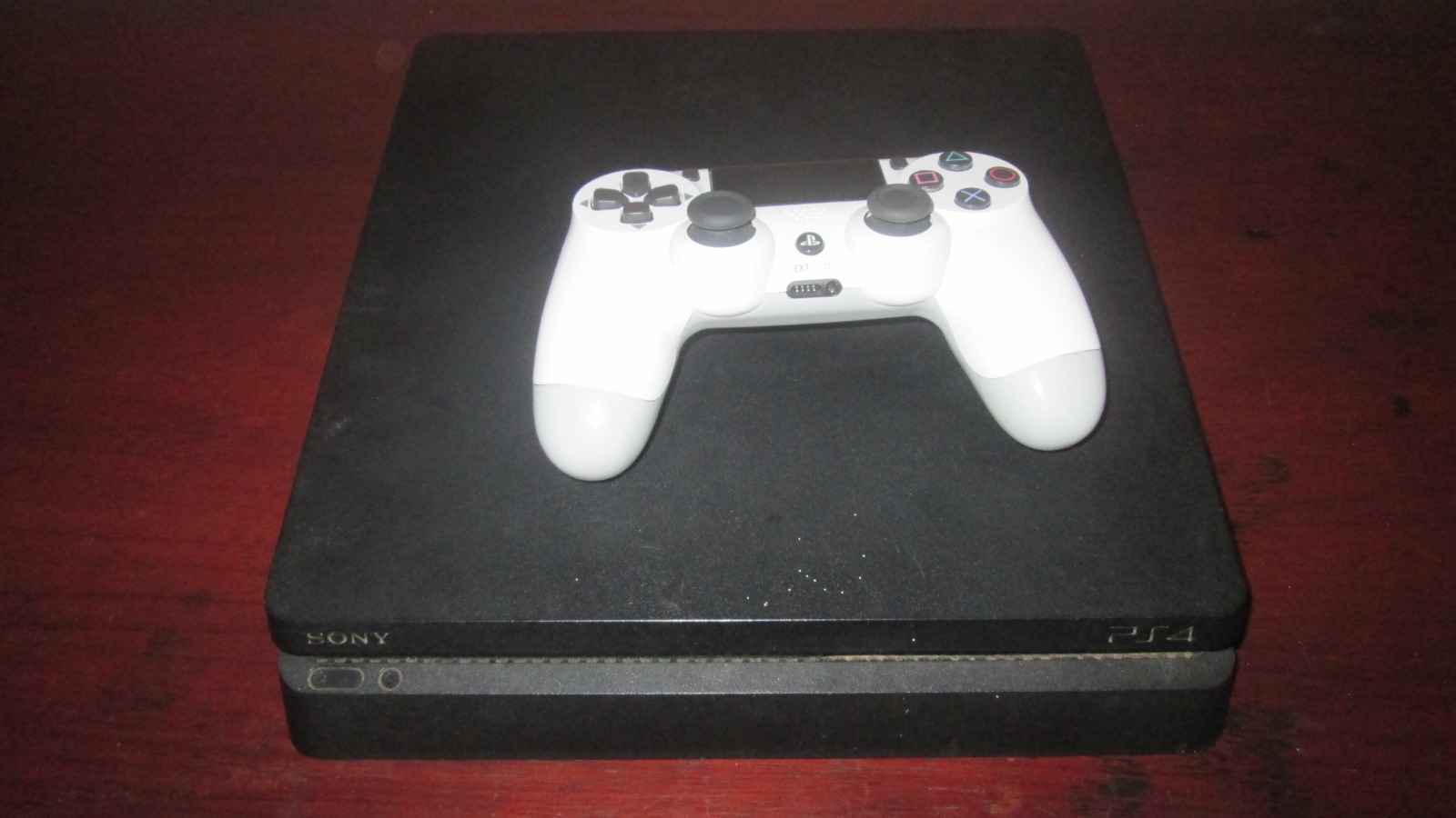 PS4
